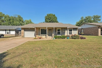 1323 E 143rd St, Glenpool, OK 74033