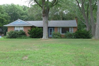 189 S Division Ave, Holland, MI 49424