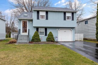 416 Tilden Dr, East Syracuse, NY 13057