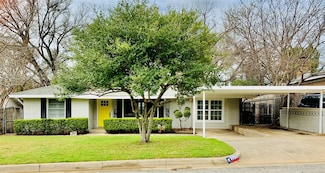5520 Red Cardinal Ln, Fort Worth, TX 76114