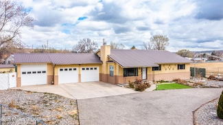 1143 Iris Dr, Aztec, NM 87410