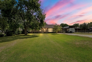 1849 Garden Rd, Pearland, TX 77581