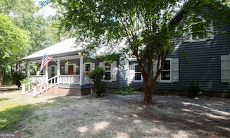 928 Hamp Chesser Rd, Folkston, GA 31537