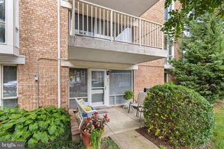 2611 Fort Farnsworth Rd Unit 302, Alexandria, VA 22303