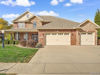 3329 Snider Dr, Edwardsville, IL 62025