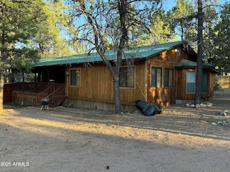 2183 Hashknife Dr, Overgaard, AZ 85933