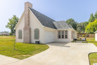 107 Searcy Ln, West Monroe, LA 71291