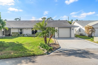 5420 Crystal Anne Dr, West Palm Beach, FL 33417