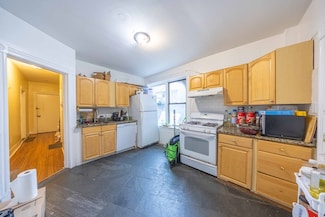 62 Empire St Unit 1, Allston, MA 02134