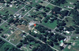 300 W Main St, Letona, AR 72085