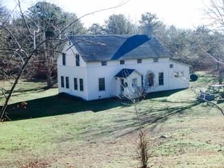 5 Tree Frog Ln, Chilmark, MA 02535