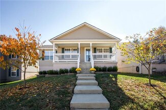 10611 Burton St, Sugar Creek, MO 64054