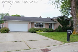37838 Seaway Ct, Harrison Township, MI 48045