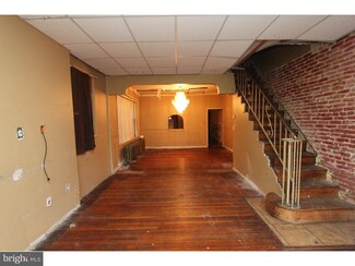 1471 Bradley Ave, Camden, NJ 08103