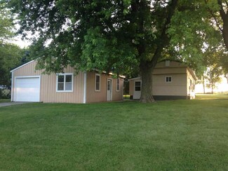 2249 Benson Shady Grove Ave, Jesup, IA 50648
