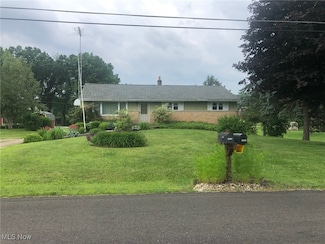 2979 Sunnybrook St NW, Massillon, OH 44647