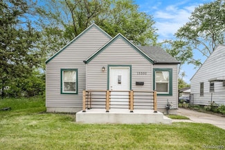 15500 Strathmoor St, Detroit, MI 48227