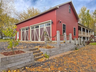 21 Wedgeworth Dr, West Monroe, NY 13167