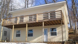 134 Ems W17 Ln, North Webster, IN 46555