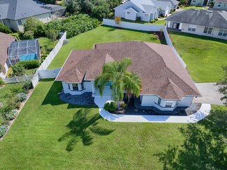 555 Chautauqua Dr, Mount Dora, FL 32757