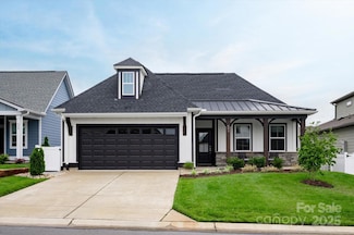 602 Compass Dr, Stanley, NC 28164