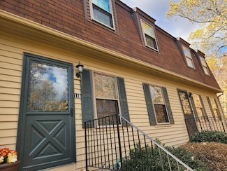 113 Island View Terrace, Branford, CT 06405