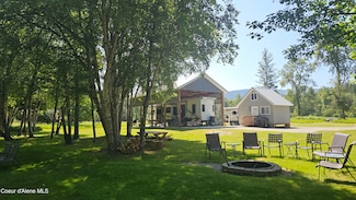 258 S Fork Ln, Pinehurst, ID 83850