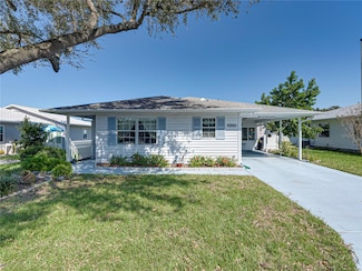 4918 Colonnades Cir W, Lakeland, FL 33811