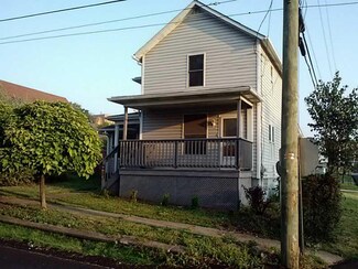 30 Sewickley Ave, Herminie, PA 15637