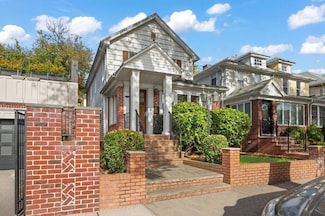 43 78th St, Brooklyn, NY 11209
