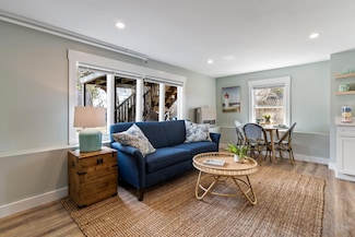 17 Tunis Ave Unit 1, Old Orchard Beach, ME 04064