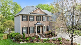 1809 Robbins Meadows Dr, Waxhaw, NC 28173