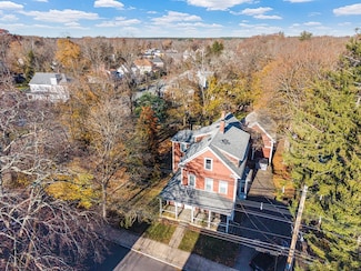 93 Peirce St, Middleboro, MA 02346