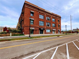 401 W Shoreline Dr Unit 356, Sandusky, OH 44870