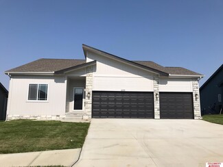 11306 Whiting St, Omaha, NE 68142
