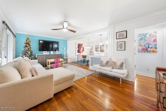 545 Livingston Rd, Linden, NJ 07036