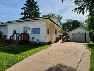 1116 29th Ave, Monroe, WI 53566
