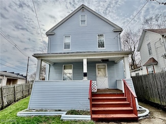 2156 7th St SW, Akron, OH 44314