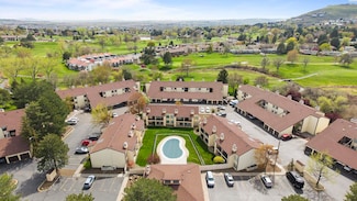 303 Gage Blvd, Richland, WA 99352