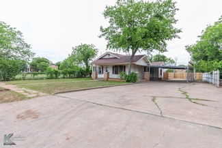 1810 Merchant St, Abilene, TX 79603