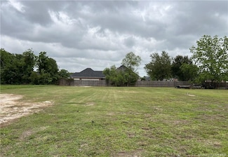 5729 Nelson Rd, Lake Charles, LA 70605