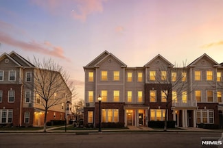 109 Wesmont Dr Unit 1913, Wood-Ridge, NJ 07075