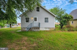 541 Wicker Ave, Bensalem, PA 19020
