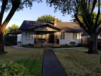 2706 Freebridge St, Redding, CA 96001