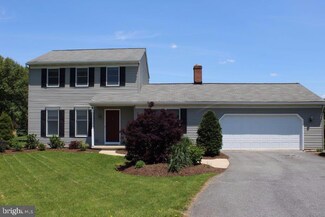 2365 Stumptown Rd, Bird In Hand, PA 17505