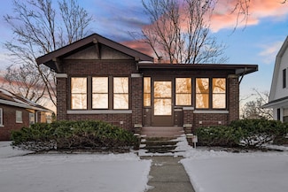 9 Detroit St, Calumet City, IL 60409