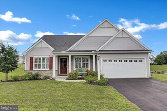 7019 Beaver Spring Rd, Harrisburg, PA 17111