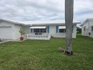 814 SW 18th Ct, Boynton Beach, FL 33426