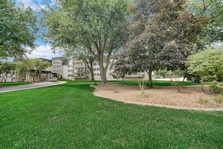 8750 Harrison Ave Unit 214, Munster, IN 46321