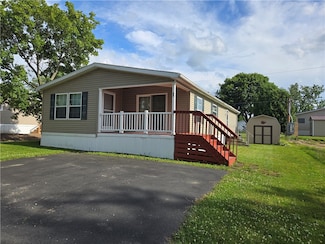 68 Hillside Dr, Avon, NY 14414